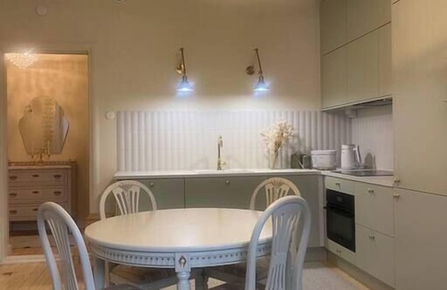 Kallio Appartement | Enchanting 1BR w/King Bed in Unbeatable Location