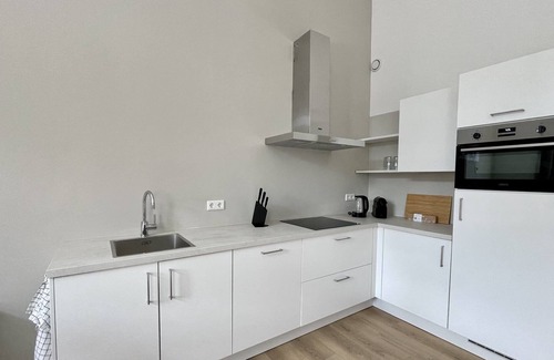 De Bilt Appartement | Enchanting 2 Bed Serviced Apartment 96m2 -ESS38E-