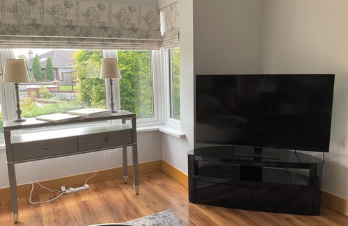 Clane Maison | Enchanting 3-bedroom bungalow in Clane
