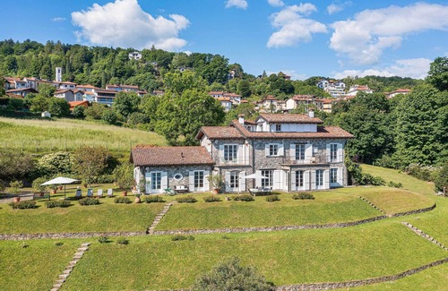 Stresa Villa | Villa ensoleillée avec piscine et vue exceptionnelle! Villa Poggio al Lago