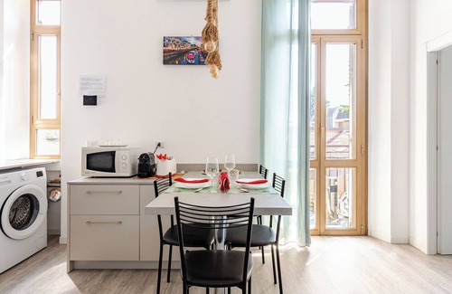 Segnano Appartement | Enchanting apartment with AC in vibrant Milano