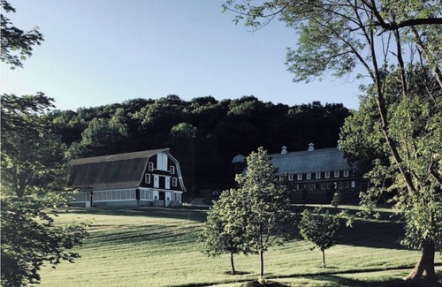 Pine Plains Maison | Enchanting cottage in a private oasis