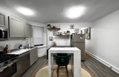 Wynnefield Maison | Enchanting Oasis in Philadelphia: Cozy 1BR Haven: Relax & Enjoy!