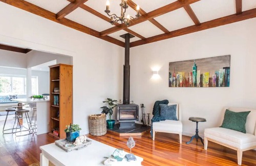 Remuera Maison | Enchanting prime Remuera, Auckland address, 3br home with private garden & pool