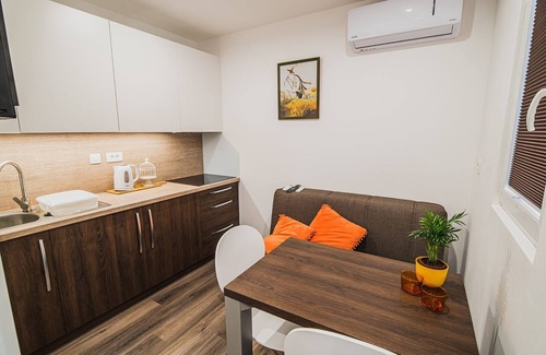 Kobarid Appartement | Enchanting Rural Apartment with Terrace - Studio Apartment with Terrace