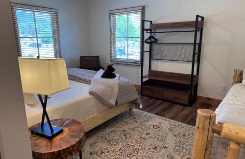 Downtown Leavenworth Maison | Enchantment Lodges - 5 min walk to downtown