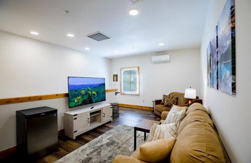Downtown Leavenworth Maison | Enchantment Lodges - 5 min walk to downtown