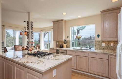 Vashon Island Maison | Enchantment on Vashon Island - House with a view!