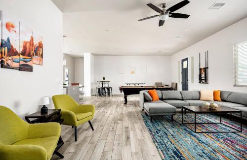 Scottsdale Estates Ten Maison | Endless entertainment and 1.5 miles from Old Town stay at Sunbaked Terrace