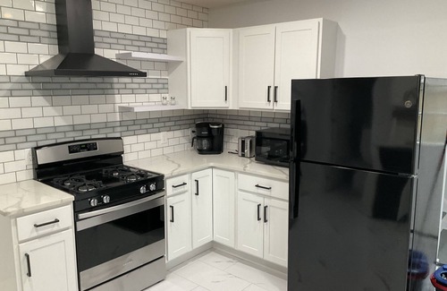 Sodus Point Maison | Endless Expedition vacation home- 5 minutes from beach!