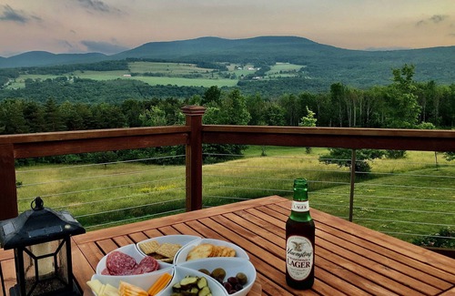 Durham Maison | Belle maison avec vue imprenable sur la montagne, à 13 km de Windham Mountain