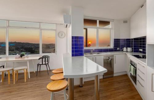 Bondi Appartement | Endless Views by Sydney Dreams with Parking