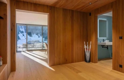 Engelberg Appartement | Engelberg Four Bedroom Apartment With Mountain View