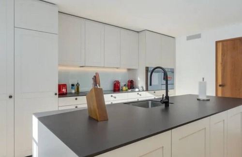 Engelberg Appartement | Engelberg Two Bedroom Apartment With Mountain View 2