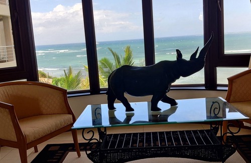 Mombasa Appartement | English Point Residence Beach Apartments on private beach with amazing sunsets
