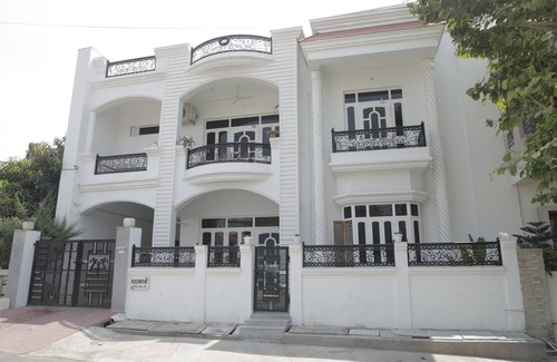 Udaipur Villa | Enhance your quality of stay with medhya Boutique Homestay! Super affordable.
