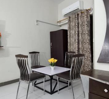 Gulshan-e-Iqbal Appartement | Eniter Two Bedrooms Luxry Apartment