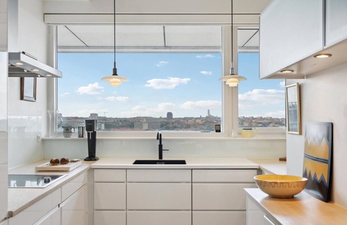 Aarhus C Appartement | Enjoy a beautiful vacation by the sea in this inviting vacation apartment.