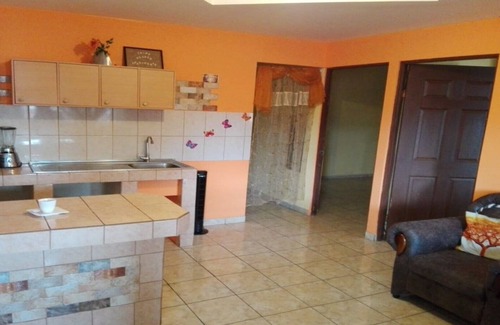 San Jose Maison | Profitez d'un pavillon privé à côté d'une famille chaleureuse comme à la maison pour obtenir des conseils gratuits.