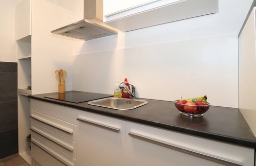 Floridsdorf Appartement | Enjoy a relaxing vacation in this separate vacation apartment.