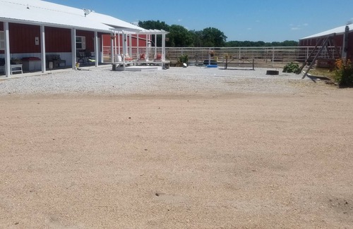 York County Maison | Profitez d'un séjour dans un Horse Motel à York, NE