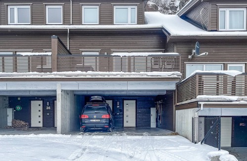 Sirdal Maison | Enjoy a wonderful break close to nature in this cozy vacation home.