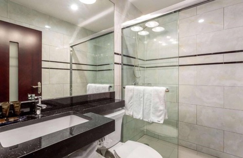 Greenwood Maison | Enjoy an indulgent stay with free coffee and a free daily newspaper!