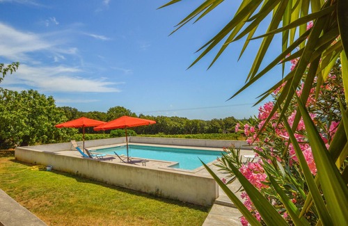 Giuncaggio Maison | Enjoy an unforgettable time in this homely vacation home with pool and landscape panorama.