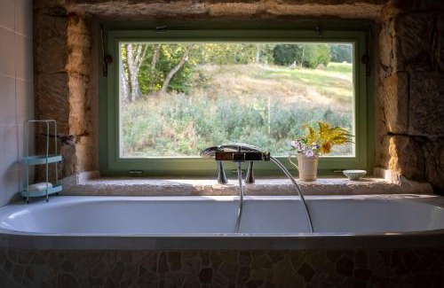 Jablonne v Podjestedi Appartement | ENJOY Cozy Romance Hills Forest Gardens Views Sauna Whirlpool Bath