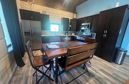 Fluvanna Maison | Enjoy Lake Alan Henry in Justiceburg TX in our Fully furnished House