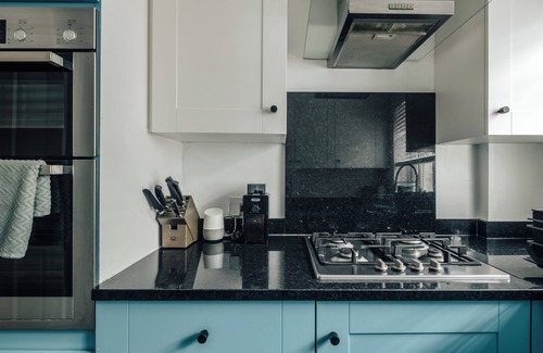 Wood Street Maison | Enjoy our home with a cute garden near Wood Street, Walthamstow E17