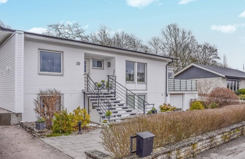 Lyckeby Appartement | Enjoy relaxing days in a lovingly designed holiday apartment with sauna.