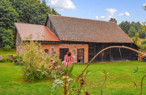 Gledy Maison | Enjoy relaxing family vacations in the countryside at Camp Warmia in the village of Stare Kawkowo.