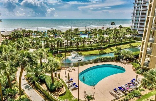 Arcadian Shores Copropriété | Enjoy the beach and golf