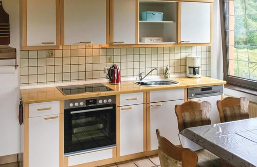 Rhoden Appartement | 3 chambres hébergement à Diemelstadt