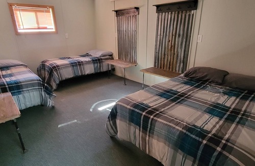 Kimball Cabine | Enjoy the countryside while being 30 min from the Missouri River