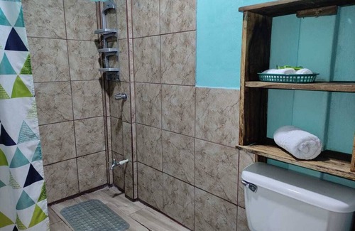 Katira Hôtel | Profitez de la nature à la Posada Río Celeste La Amistad