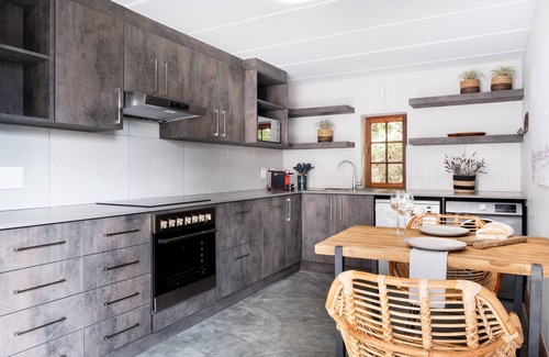 Stellenbosch Appartement | Avemore Hidden Haven will be your most unique place to stay