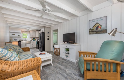 Rehoboth by the Sea Cottage | Récemment rénové, à quelques pas de la plage et des chiens!