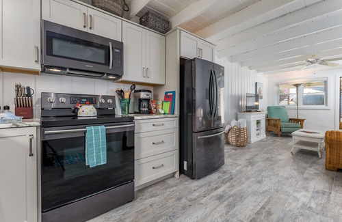 Rehoboth by the Sea Cottage | Récemment rénové, à quelques pas de la plage et des chiens!