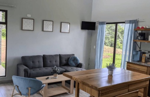 Roble Maison | Enjoy views and serenity in the coffee-filled mountains of Poas, Costa Rica.