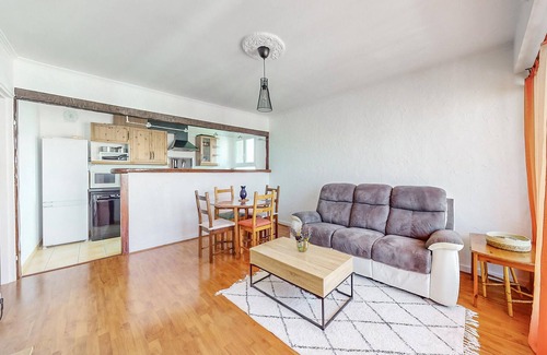 Epinay-sous-Senart Appartement | Enjoy your holiday in this inviting holiday apartment.