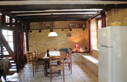 Montgesty Cottage | Profitez de vos vacances dans un gîte de charme avec une grande piscine dans le sud-ouest de la France