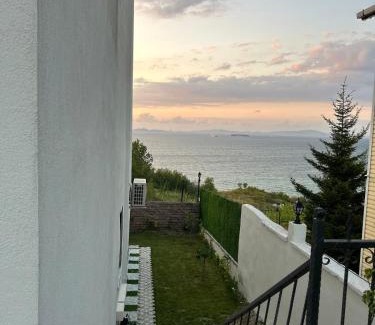 Yalova Appartement | Enjoy your home with a sea view