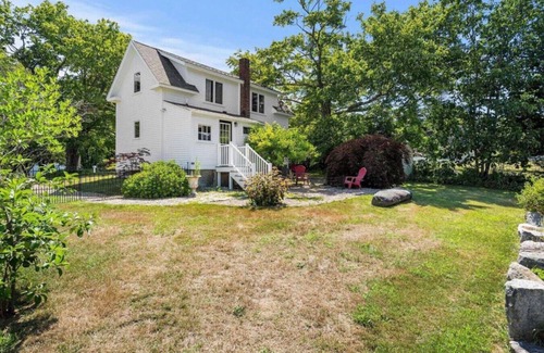 Hampton Falls Maison | Enjoy your own home in Hampton Falls!