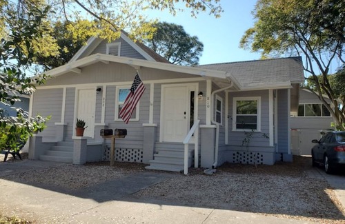 Historic Uptown Appartement | Enjoy your stay in this relaxing 1 bedroom apartment in the heart of St Pete.