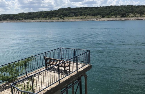 Lago Vista Copropriété | Profitez de vos merveilleuses vacances à Lakeside Escape