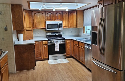 Federal Way Maison | Enjoyable 4-bedroom house in Federal Way nIt has Beutyfull patio for relaxing