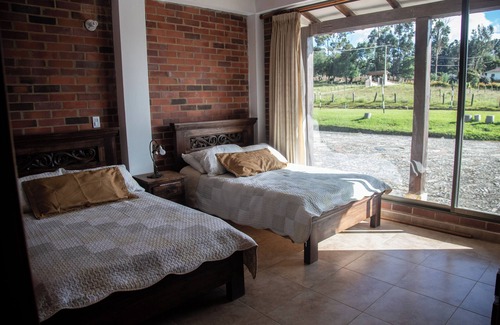 Sesquile Maison | Enjoyable 5-bedroom house with WiFi in Sesquilé