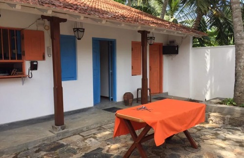 Kathaluwa Lit Et Petit-Déjeuner | Enjoyable bed & breakfast with AC in Dondra - 2 bedrooms